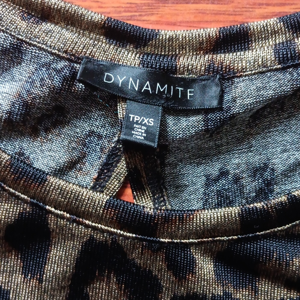 💟Dynamite leopard top - Picture 4 of 6